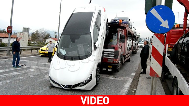 Το Nissan Qashqai που έπεσε από νταλίκα στο Θριάσιο έφυγε… οδικώς!!!